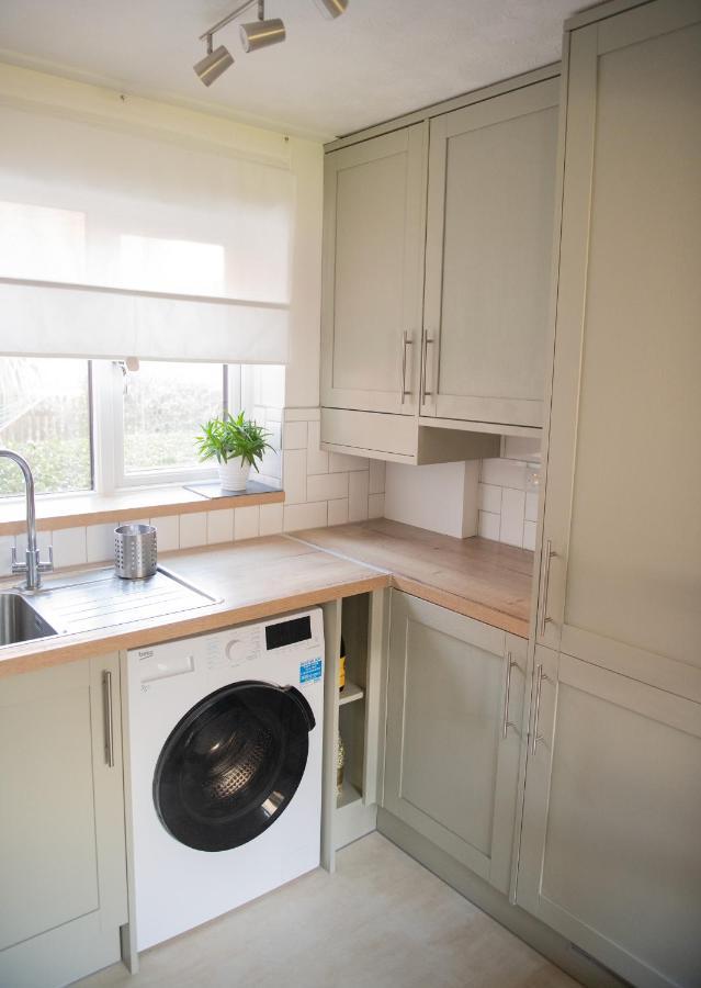 Dorset Stylish Apartment Poole Exteriör bild